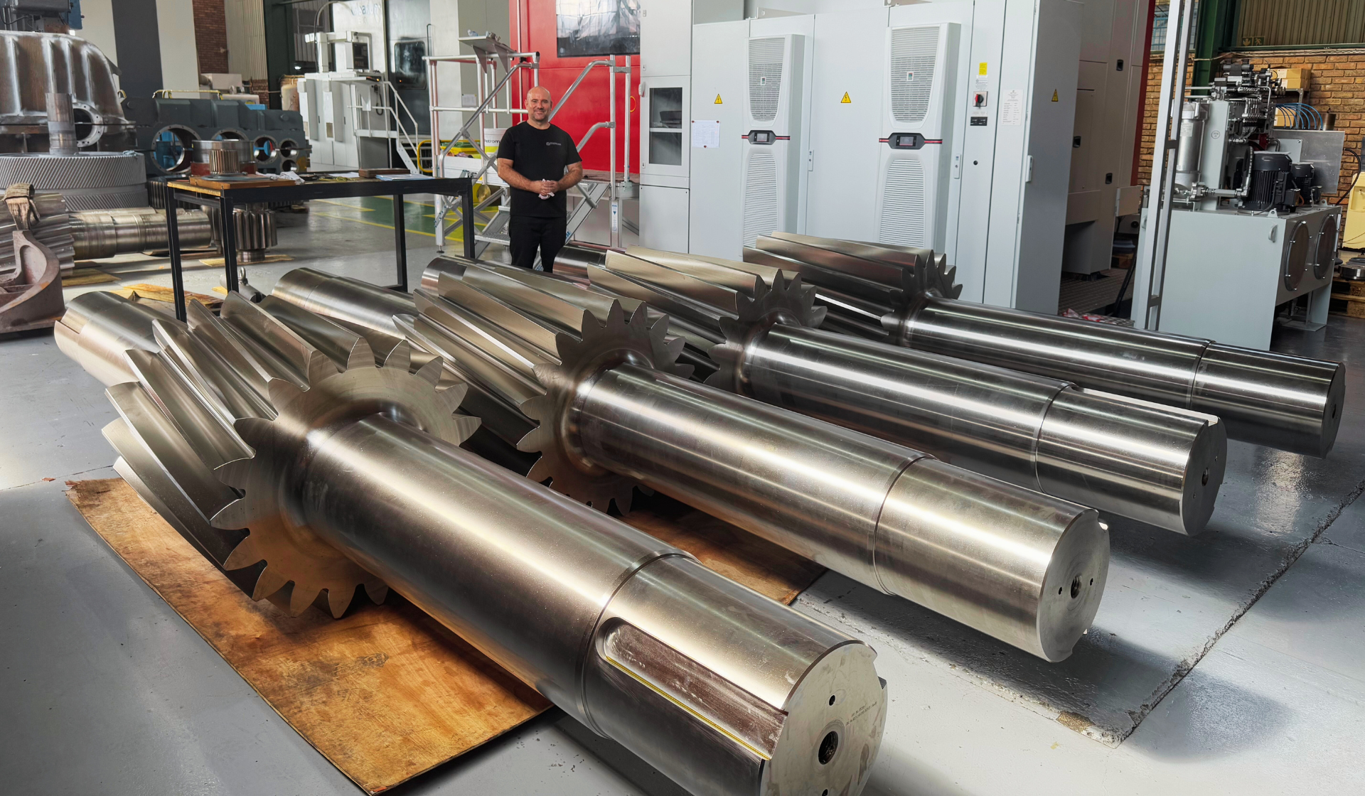 Four 40 Module pinions, 4.7m in length, 1.1m gear face width